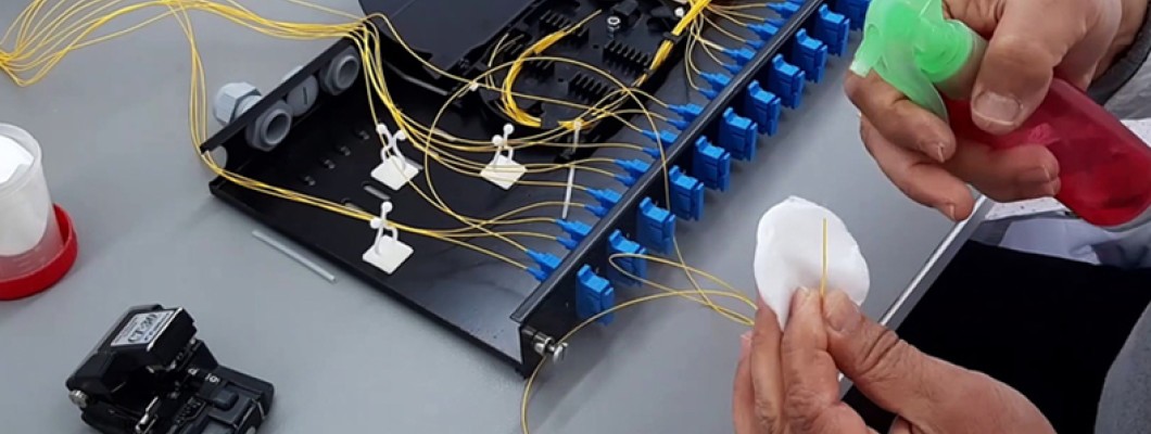 Profesyonel Ağlarda Fiber Ek Cihazı ve Sonlandırma Ekipmanları Seçimi