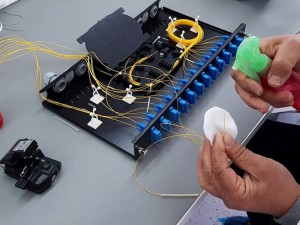 Profesyonel Ağlarda Fiber Ek Cihazı ve Sonlandırma Ekipmanları Seçimi