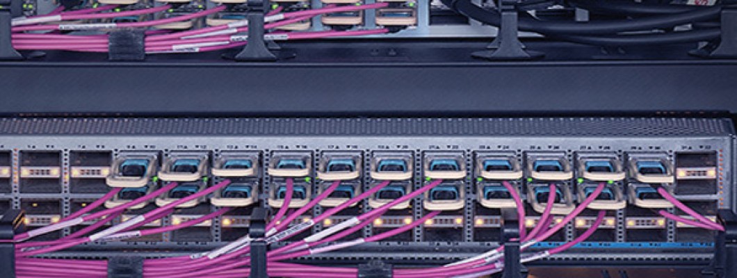 100G/25G/40G/10G Transceivers & Patch Cables